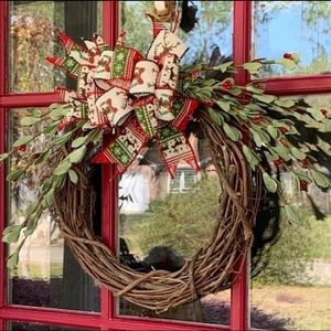 🌹SOLD🌹Handmade Rustic Christmas Berries Holiday Wreath Red Green Ivory Bow